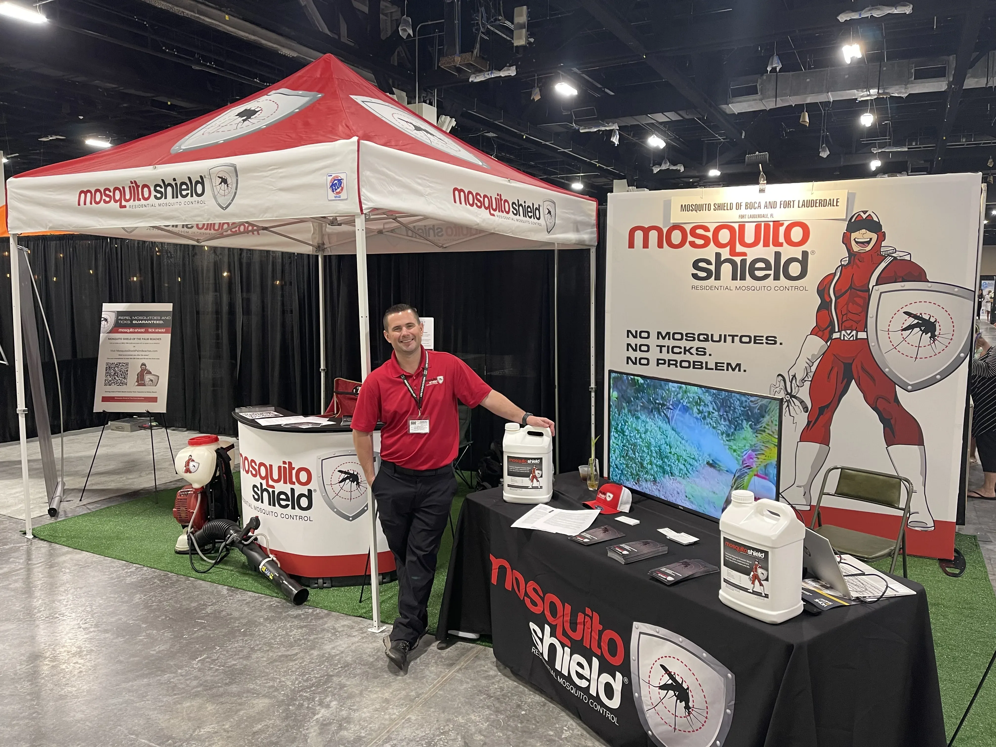 Eric Vincent at Mosquito Shield of Boca and Fort Lauderdale trade show booth